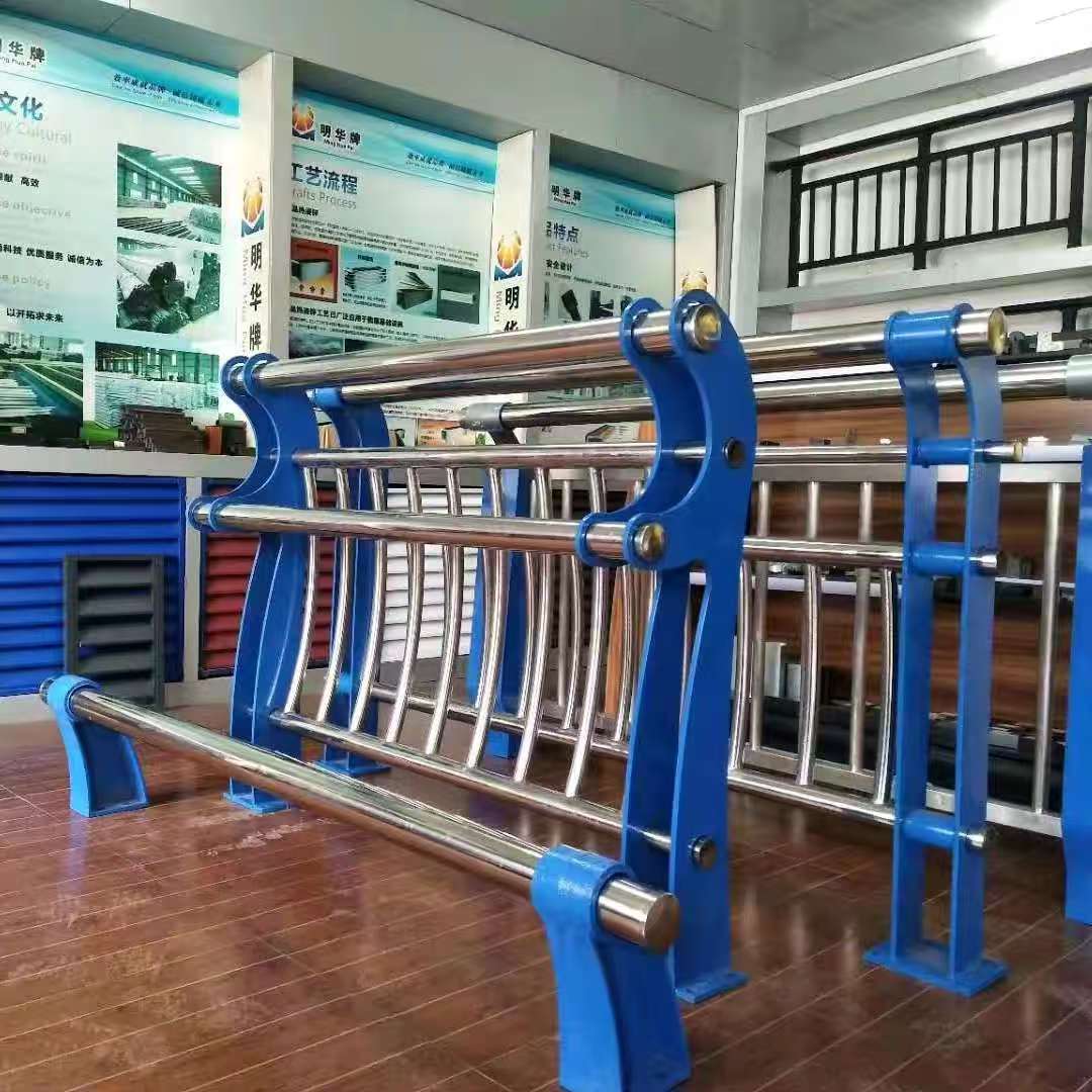 雅安市桥梁防撞护栏桥梁护栏 - 哪里好